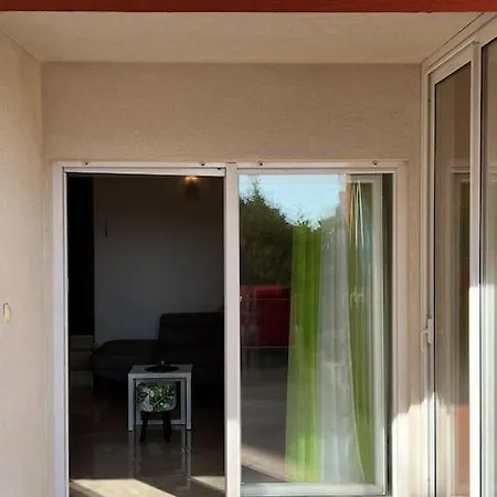 Cosy Filip With Charming Terrace Apartment